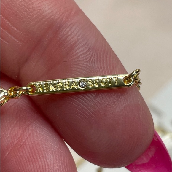 Kendra Scott Brynne Shell Gold Short Pendant Necklace - NWT $75 MSRP - Picture 4 of 6